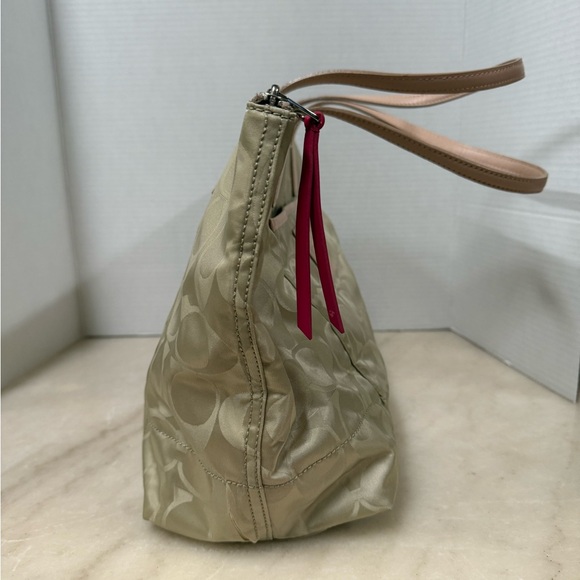 Coach Cream and Pink Tote Bag - Picture 4 of 8